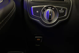 harmaa Mercedes-Benz GLC 2020 kuva 21.