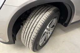 harmaa Mercedes-Benz GLC 2020 kuva 10.