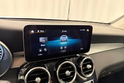 harmaa Mercedes-Benz GLC 2020 kuva 26.
