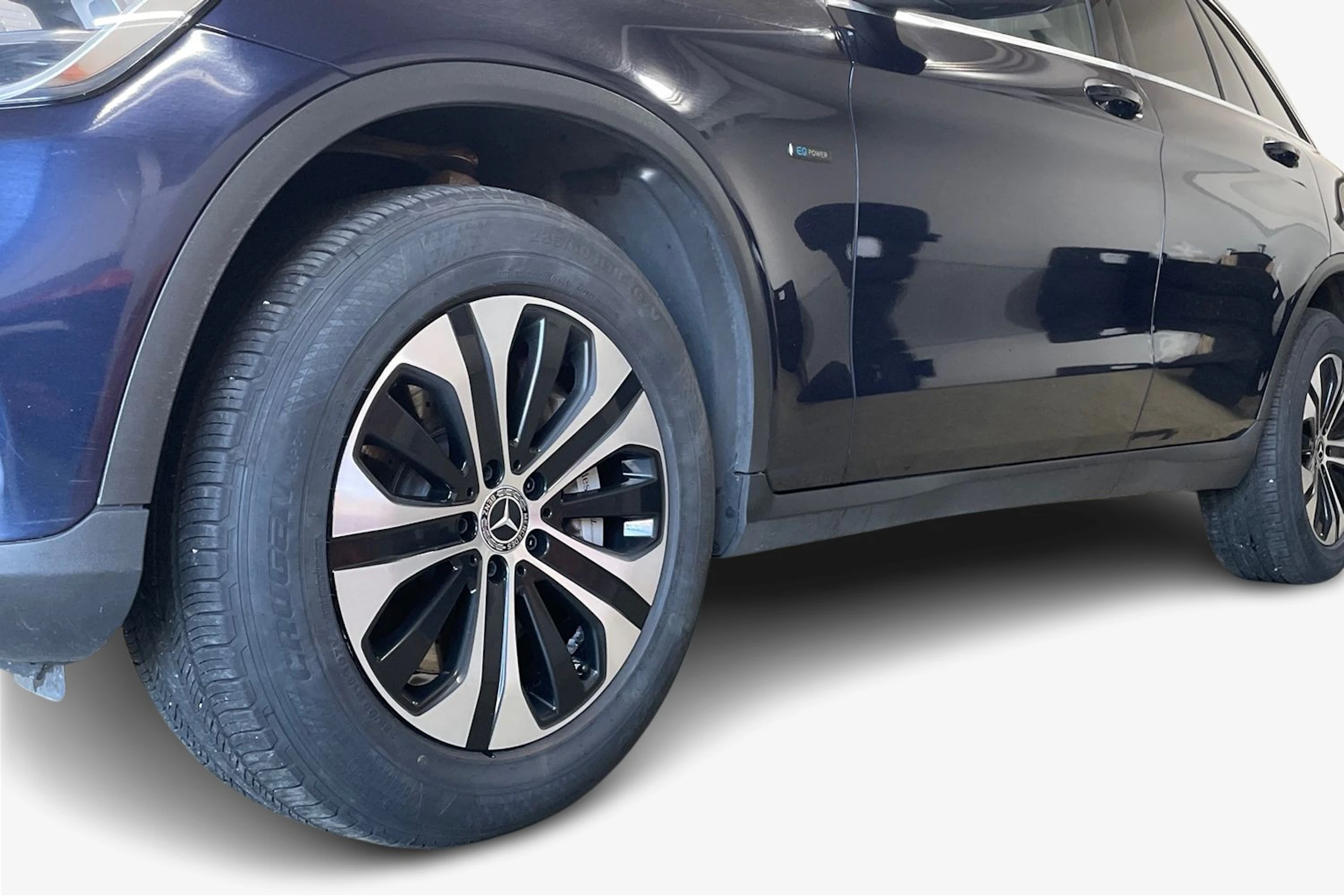 sininen Mercedes-Benz GLC 2020 kuva 9.