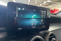 sininen Mercedes-Benz GLC 2020 kuva 14.