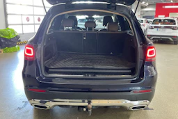 sininen Mercedes-Benz GLC 2020 kuva 19.