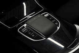 musta Mercedes-Benz GLC 2020 kuva 25.