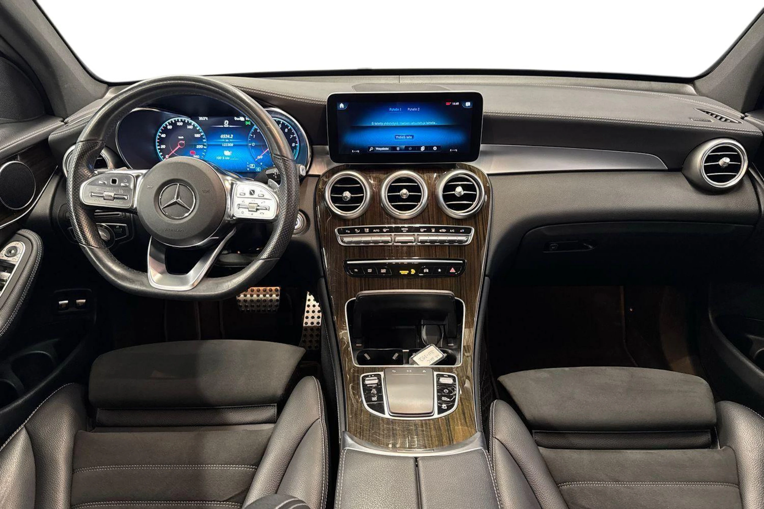 valkoinen Mercedes-Benz GLC 2020 kuva 7.