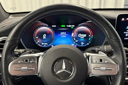 valkoinen Mercedes-Benz GLC 2020 kuva 26.