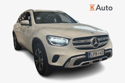 Valkoinen Mercedes-Benz GLC 2020 kuva 1.