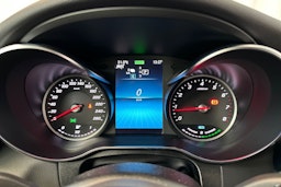 sininen Mercedes-Benz GLC 2020 kuva 21.