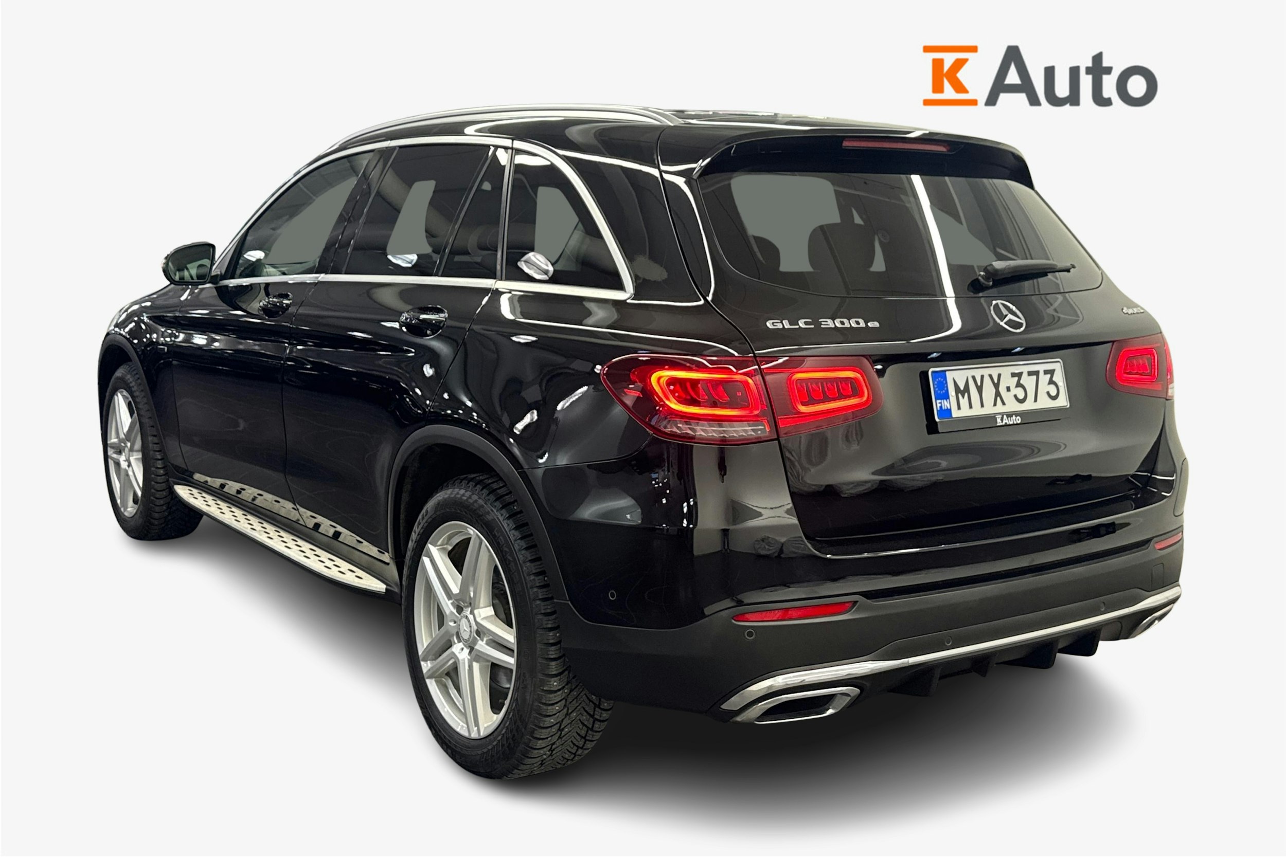 musta Mercedes-Benz GLC 2020 kuva 2.