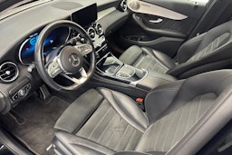 musta Mercedes-Benz GLC 2020 kuva 7.