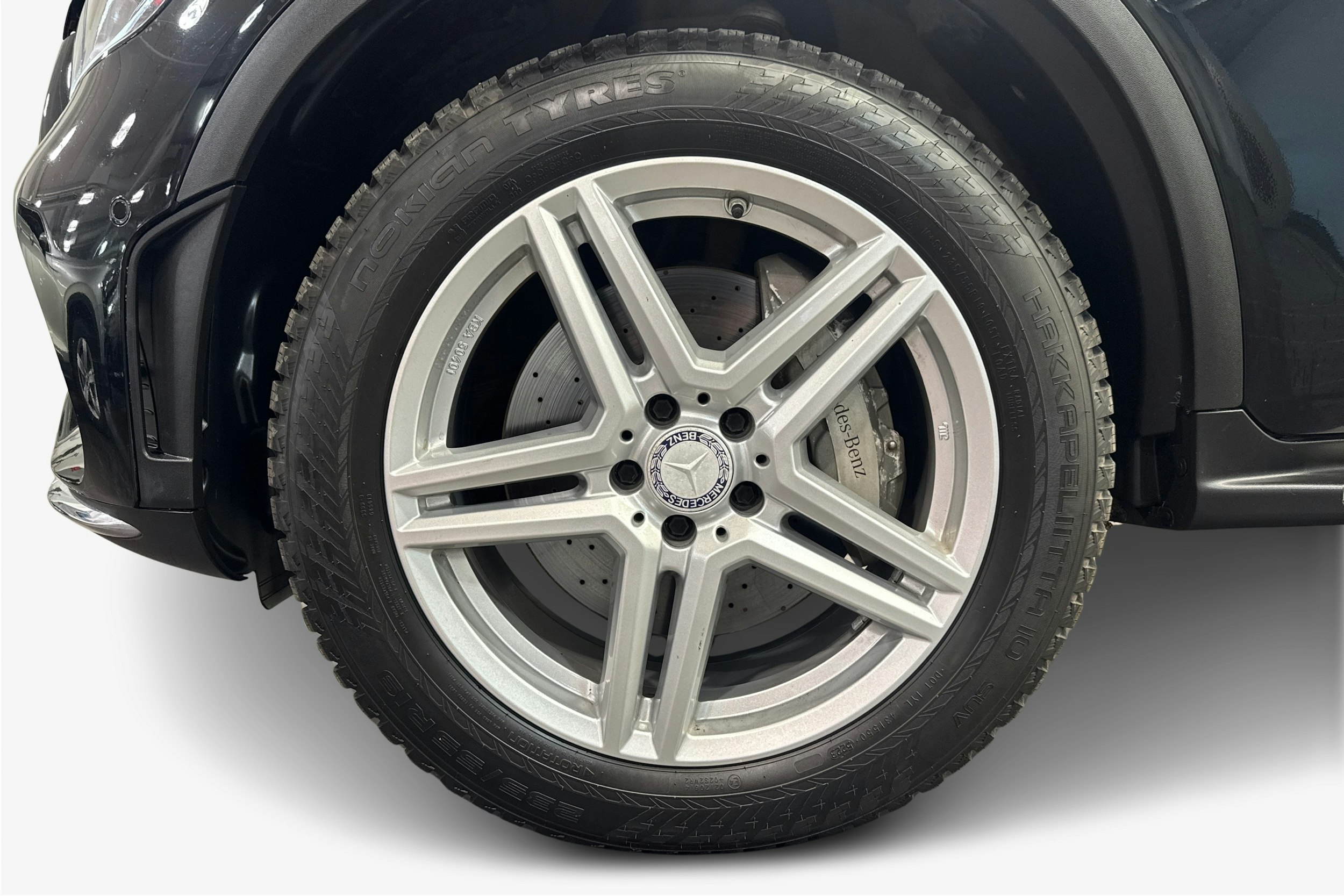 musta Mercedes-Benz GLC 2020 kuva 11.