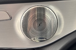 musta Mercedes-Benz GLC 2020 kuva 22.