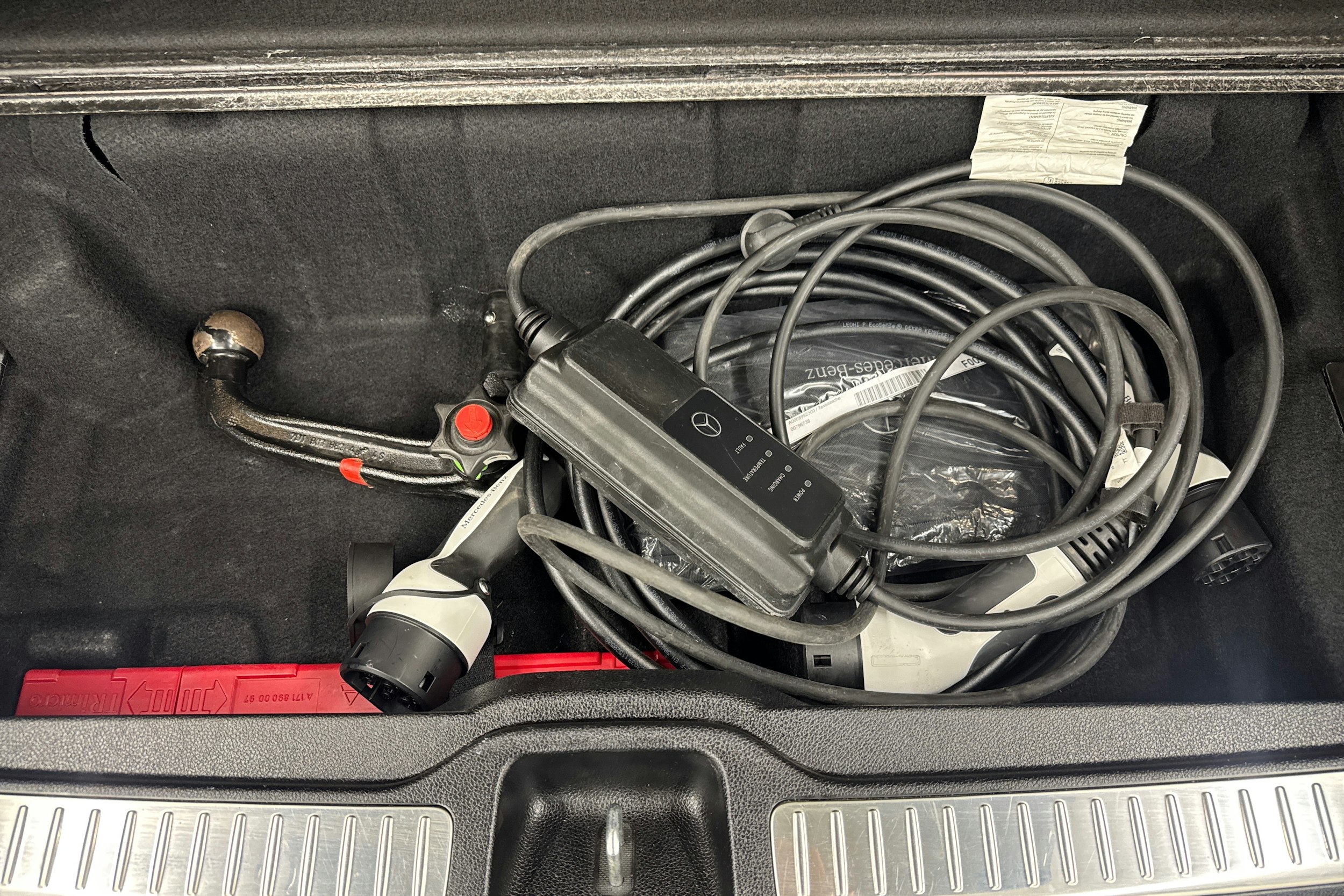 musta Mercedes-Benz GLC 2020 kuva 25.