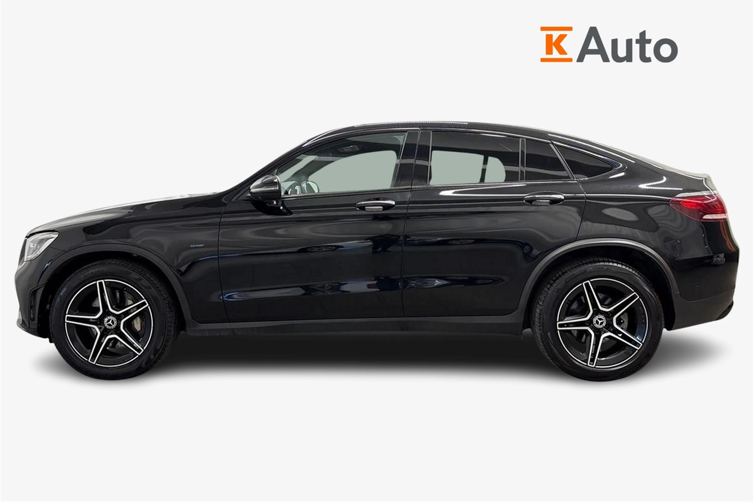 musta Mercedes-Benz GLC 2020 kuva 7.