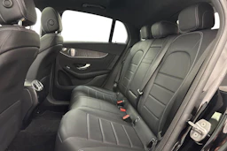 musta Mercedes-Benz GLC 2020 kuva 11.