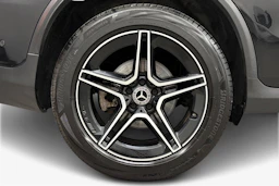 musta Mercedes-Benz GLC 2020 kuva 12.