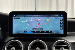 musta Mercedes-Benz GLC 2020 kuva 19.