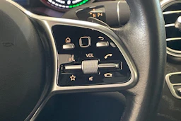 valkoinen Mercedes-Benz GLC 2020 kuva 15.