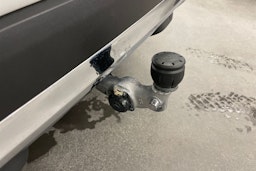 Valkoinen Mercedes-Benz GLC 2020 kuva 17.