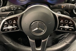 Valkoinen Mercedes-Benz GLC 2020 kuva 25.