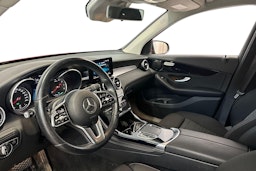 punainen Mercedes-Benz GLC 2020 kuva 3.