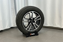 punainen Mercedes-Benz GLC 2020 kuva 11.