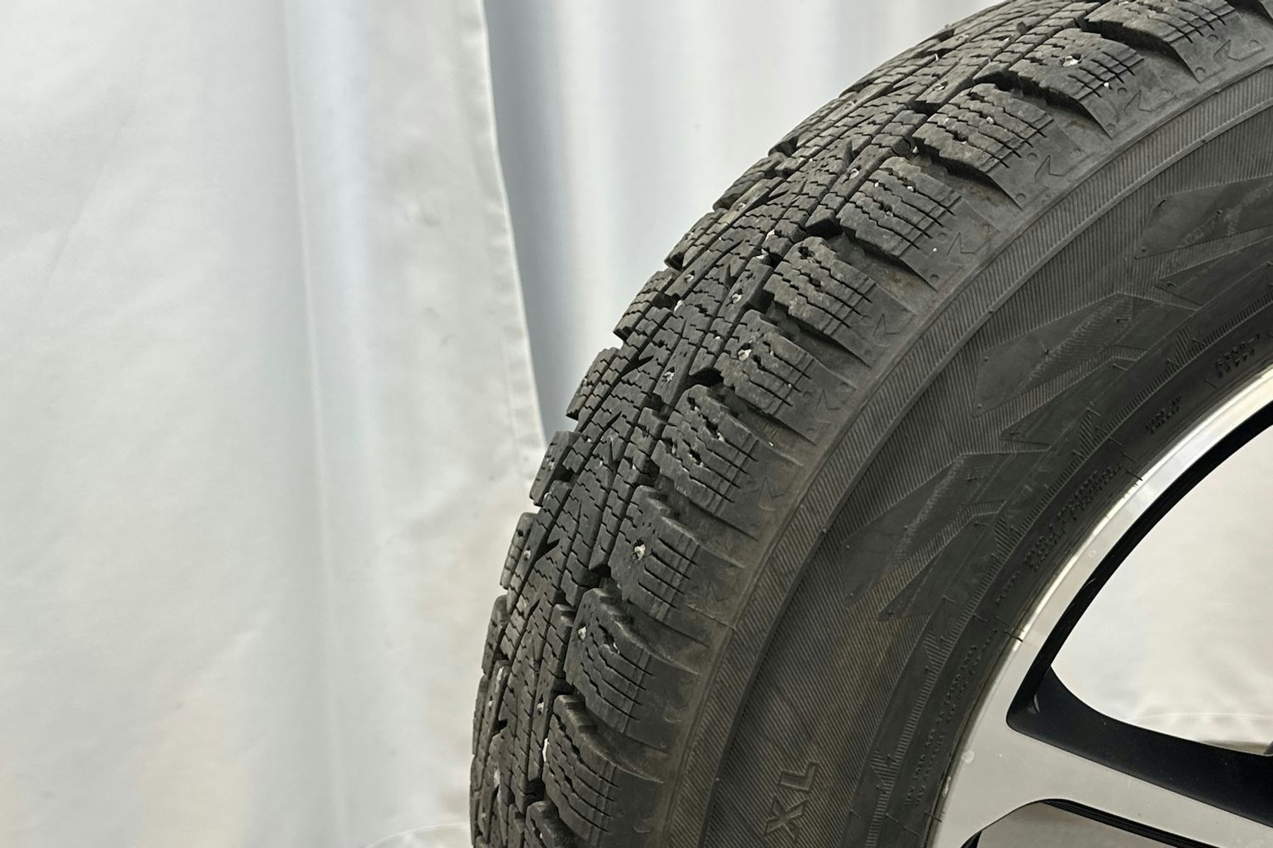 punainen Mercedes-Benz GLC 2020 kuva 12.