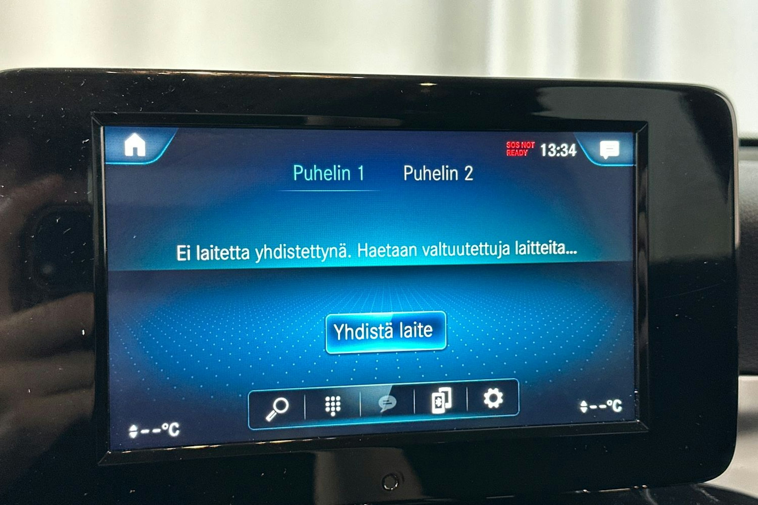 punainen Mercedes-Benz GLC 2020 kuva 25.