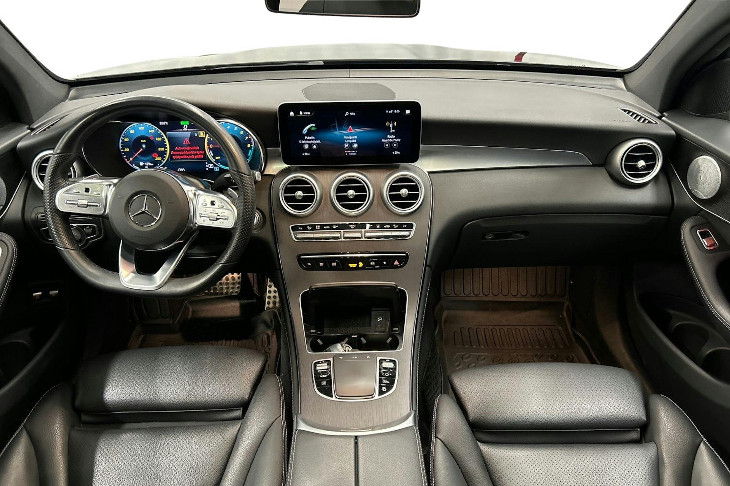 harmaa Mercedes-Benz GLC 2020 kuva 9.