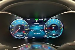 harmaa Mercedes-Benz GLC 2020 kuva 21.