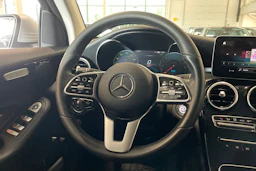 harmaa Mercedes-Benz GLC 2020 kuva 11.