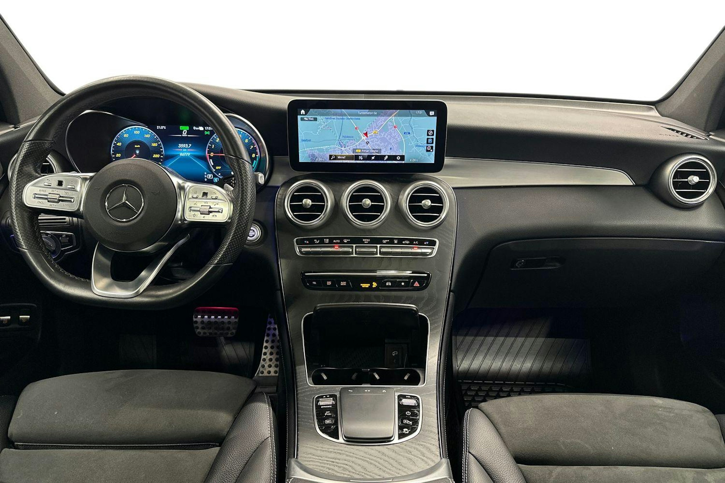 Musta Mercedes-Benz GLC 2020 kuva 9.