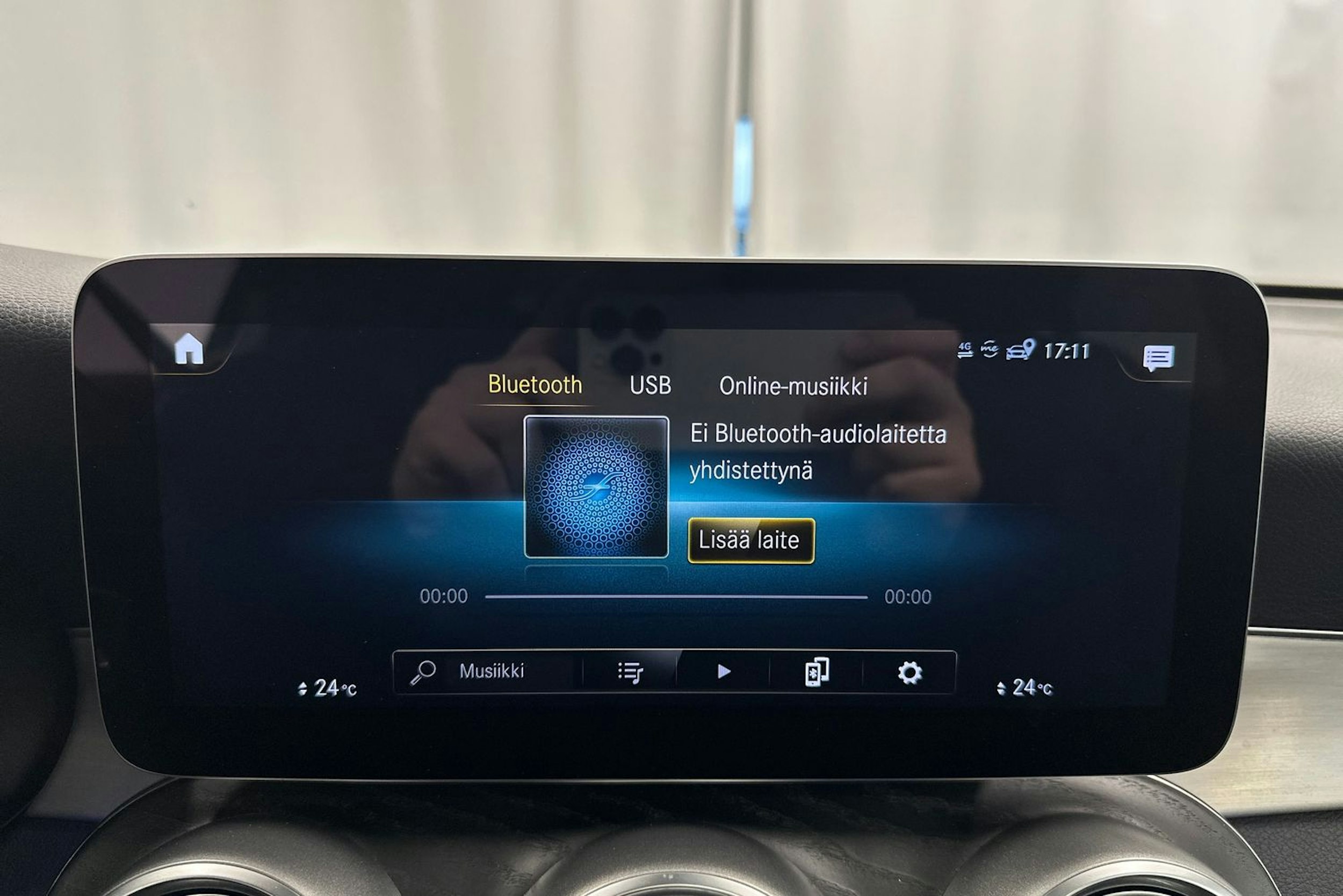 Musta Mercedes-Benz GLC 2020 kuva 23.