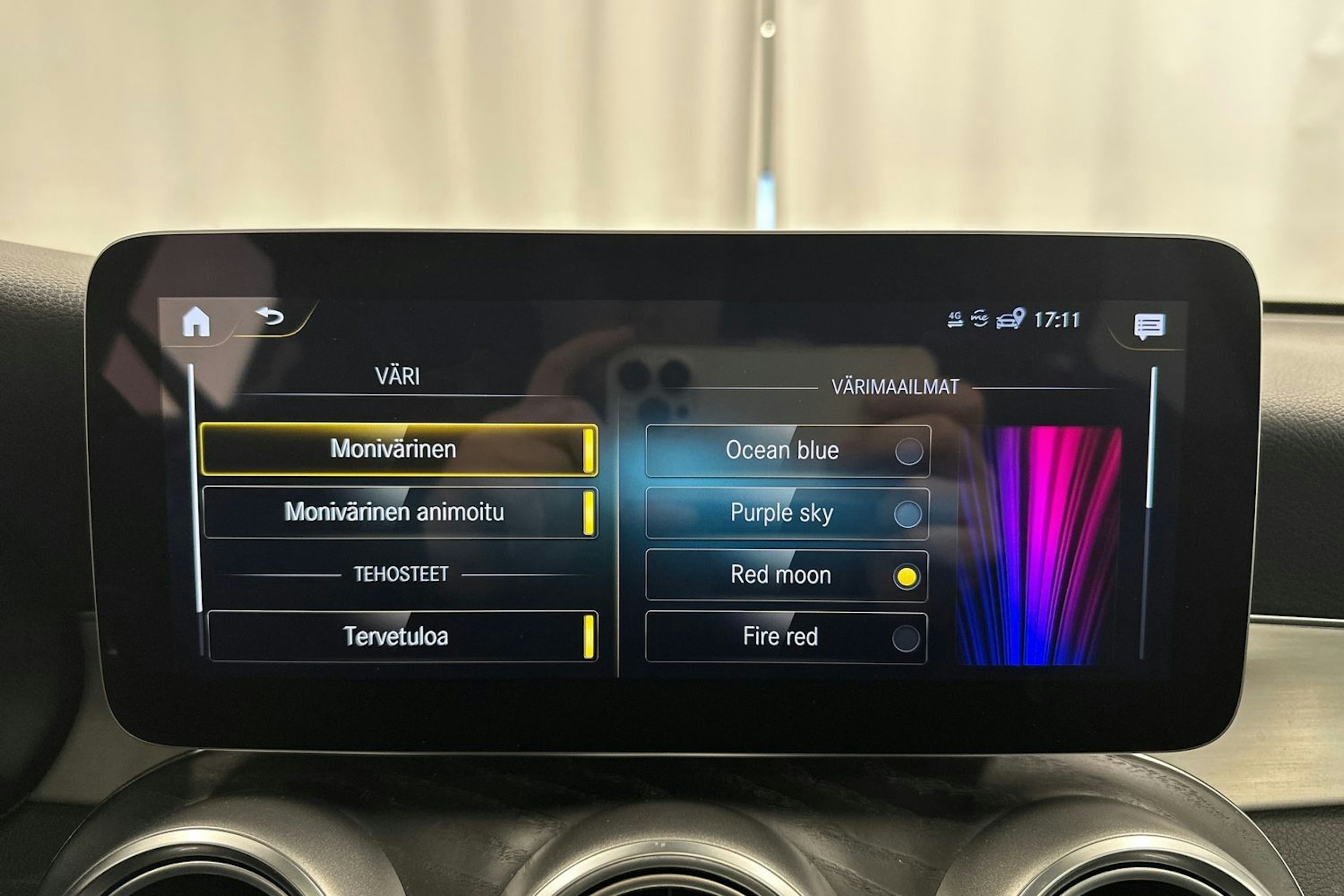 Musta Mercedes-Benz GLC 2020 kuva 24.