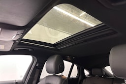 Musta Mercedes-Benz GLC 2020 kuva 29.