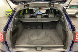 Sininen Mercedes-Benz GLC 2020 kuva 14.