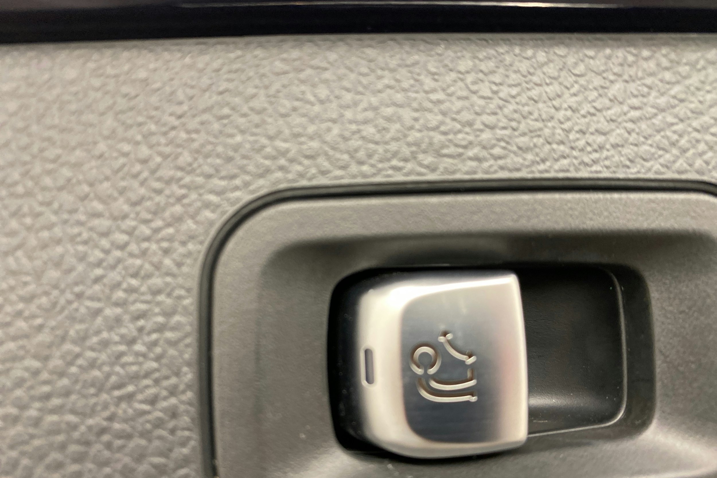 Sininen Mercedes-Benz GLC 2020 kuva 16.