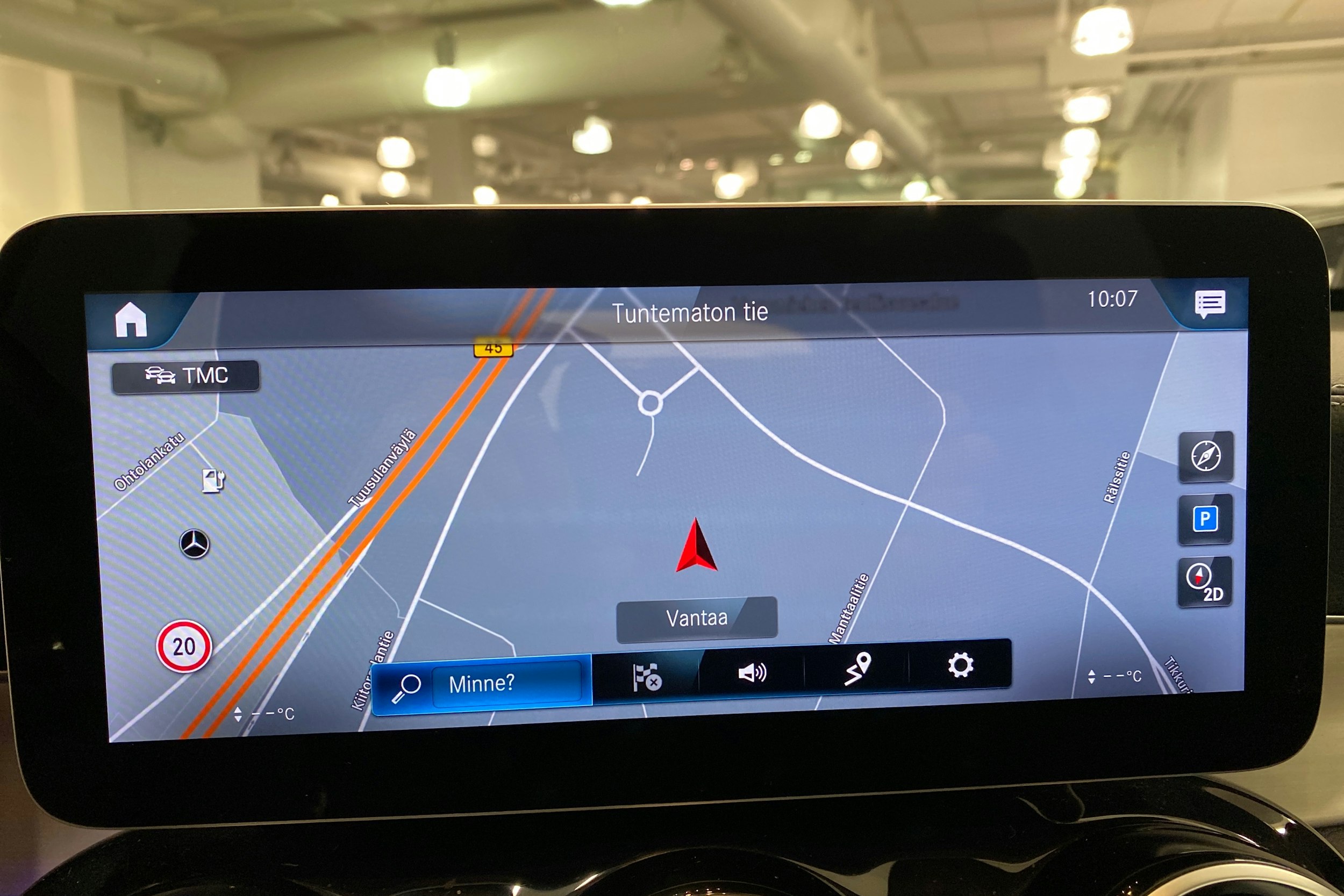 Sininen Mercedes-Benz GLC 2020 kuva 25.