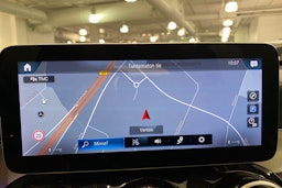 Sininen Mercedes-Benz GLC 2020 kuva 25.