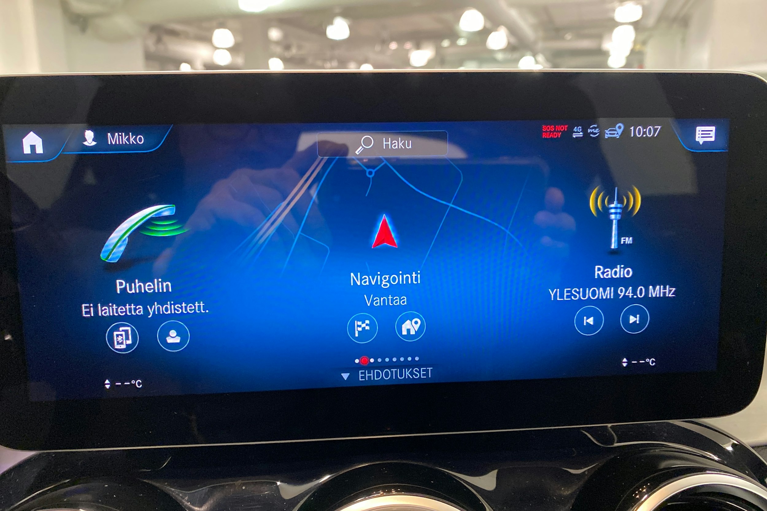 Sininen Mercedes-Benz GLC 2020 kuva 26.