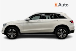 valkoinen Mercedes-Benz GLC 2021 kuva 6.