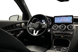 valkoinen Mercedes-Benz GLC 2021 kuva 9.