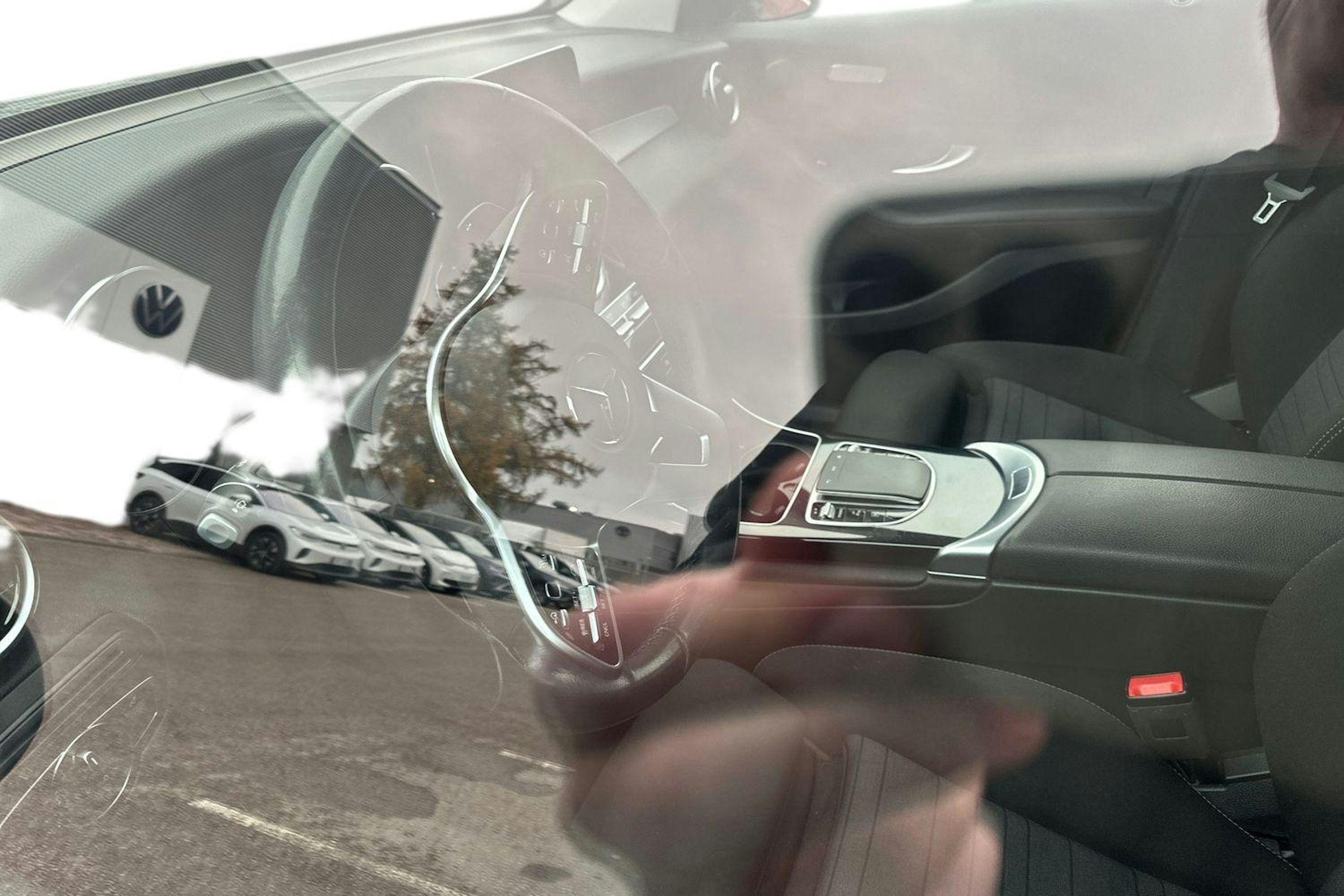 Musta Mercedes-Benz GLC 2021 kuva 3.