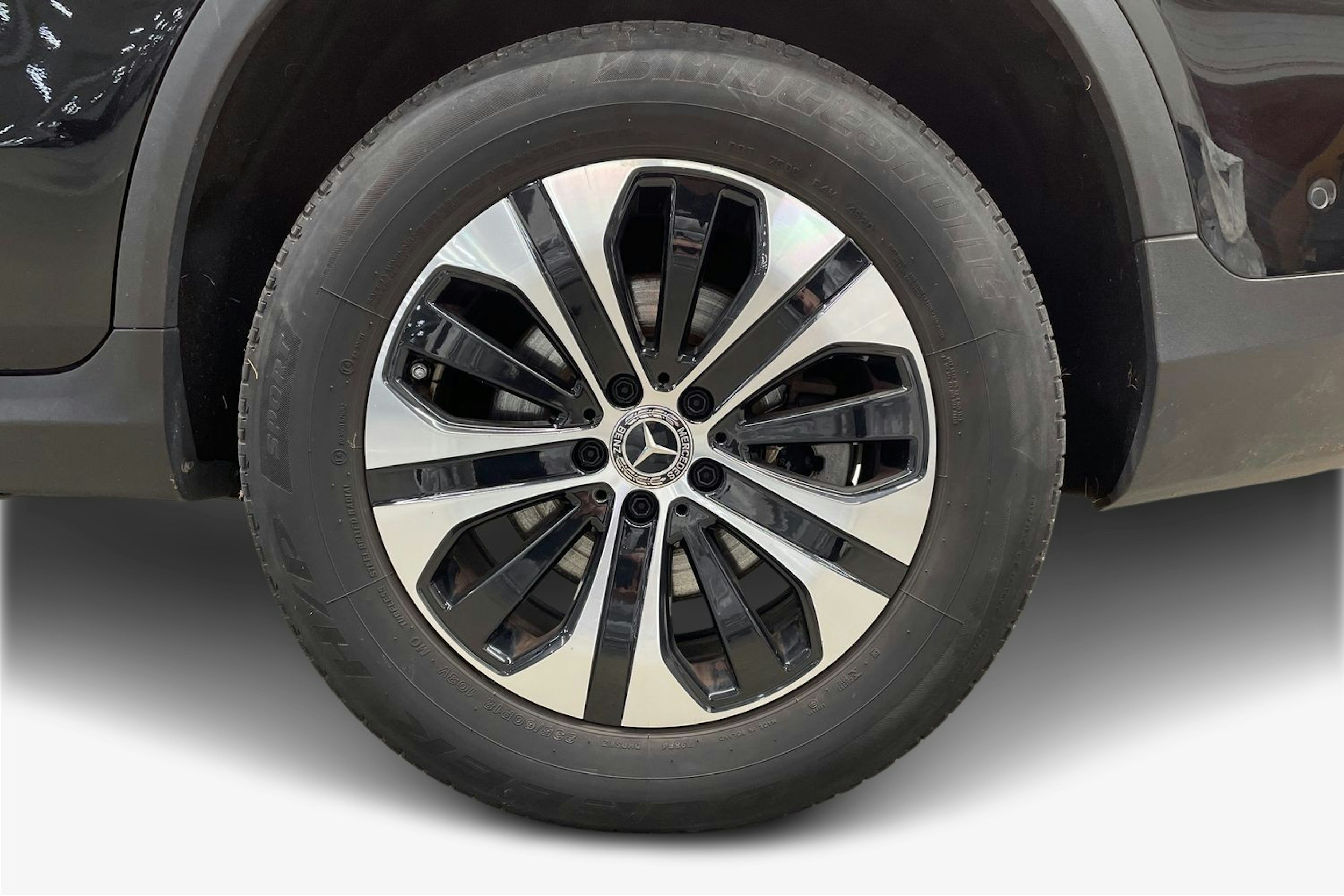 Musta Mercedes-Benz GLC 2021 kuva 11.