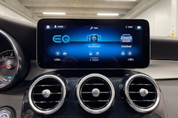 Musta Mercedes-Benz GLC 2021 kuva 23.