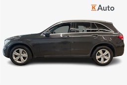 harmaa Mercedes-Benz GLC 2021 kuva 6.