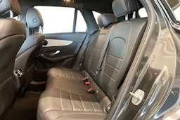 harmaa Mercedes-Benz GLC 2021 kuva 10.