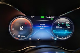 harmaa Mercedes-Benz GLC 2021 kuva 21.