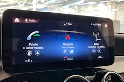 harmaa Mercedes-Benz GLC 2021 kuva 24.