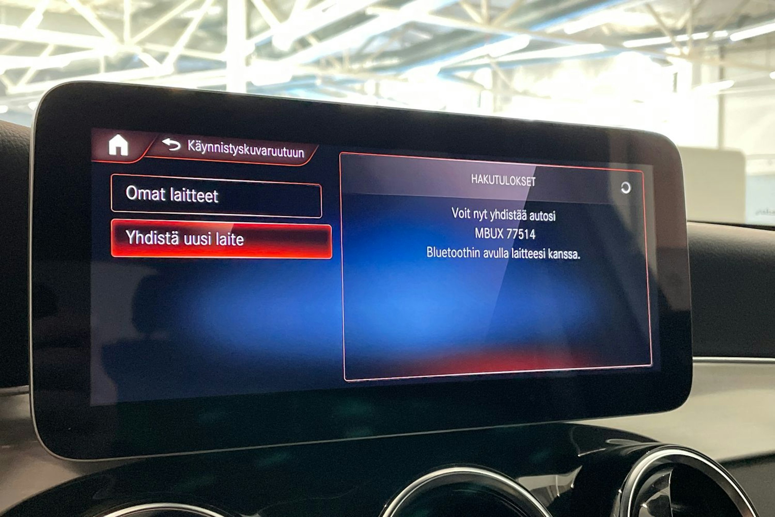 harmaa Mercedes-Benz GLC 2021 kuva 27.