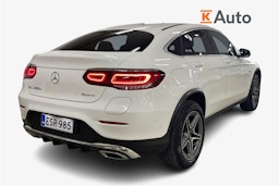Valkoinen Mercedes-Benz GLC 2021 kuva 2.